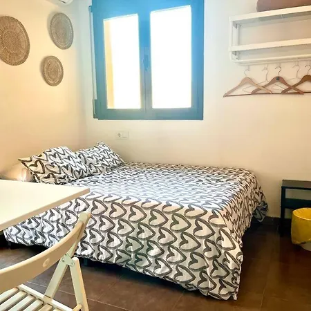 132mt Cozy With Balcony And Kitchen Mataró